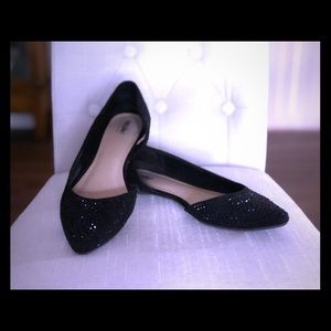 Sparkling Black Pointed Toe Flats
